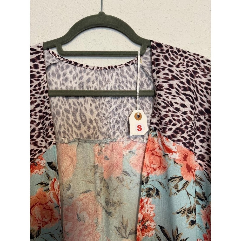 NWT-Mixed Print Floral Leopard Kimono/Coverup Open Front Blue Coral Medium - Picture 3 of 5